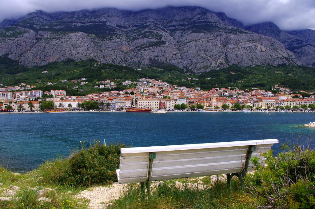Apartments Lux Makarska Exterior foto